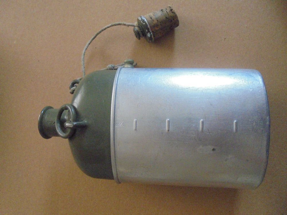 Glixoft 800ml Armee-Wasserflasche Mit Gürtel - Outdoor Trinkflasche Für Camping & Wandern