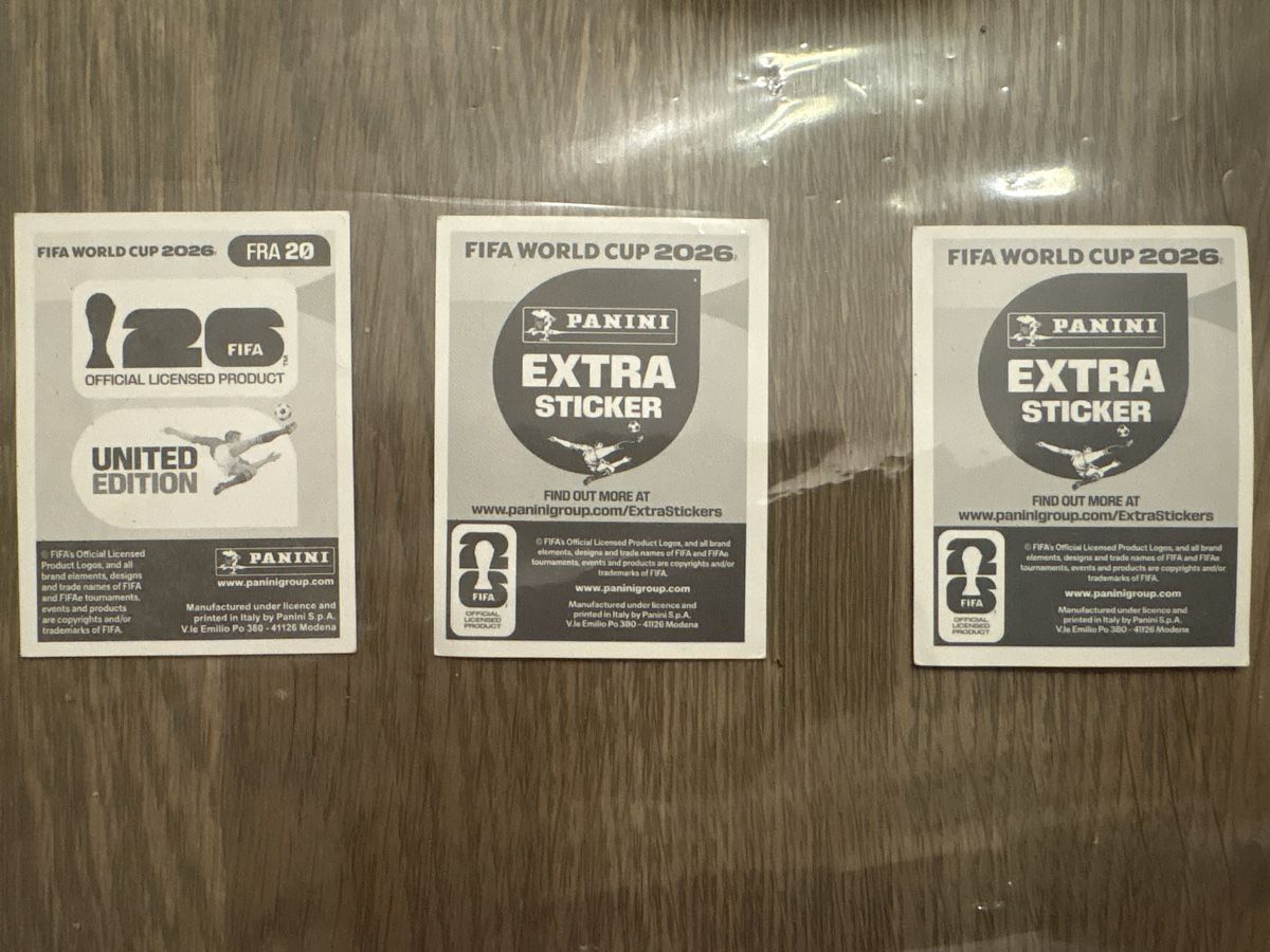 Panini Carte collezionabili: Panini Extra Sticker Regular Kylian Mbappé und Achraf Hakimi – Nuovo (secondo la descrizione) da Glattpark(Opfikon) venduto da huc_p7wh 4