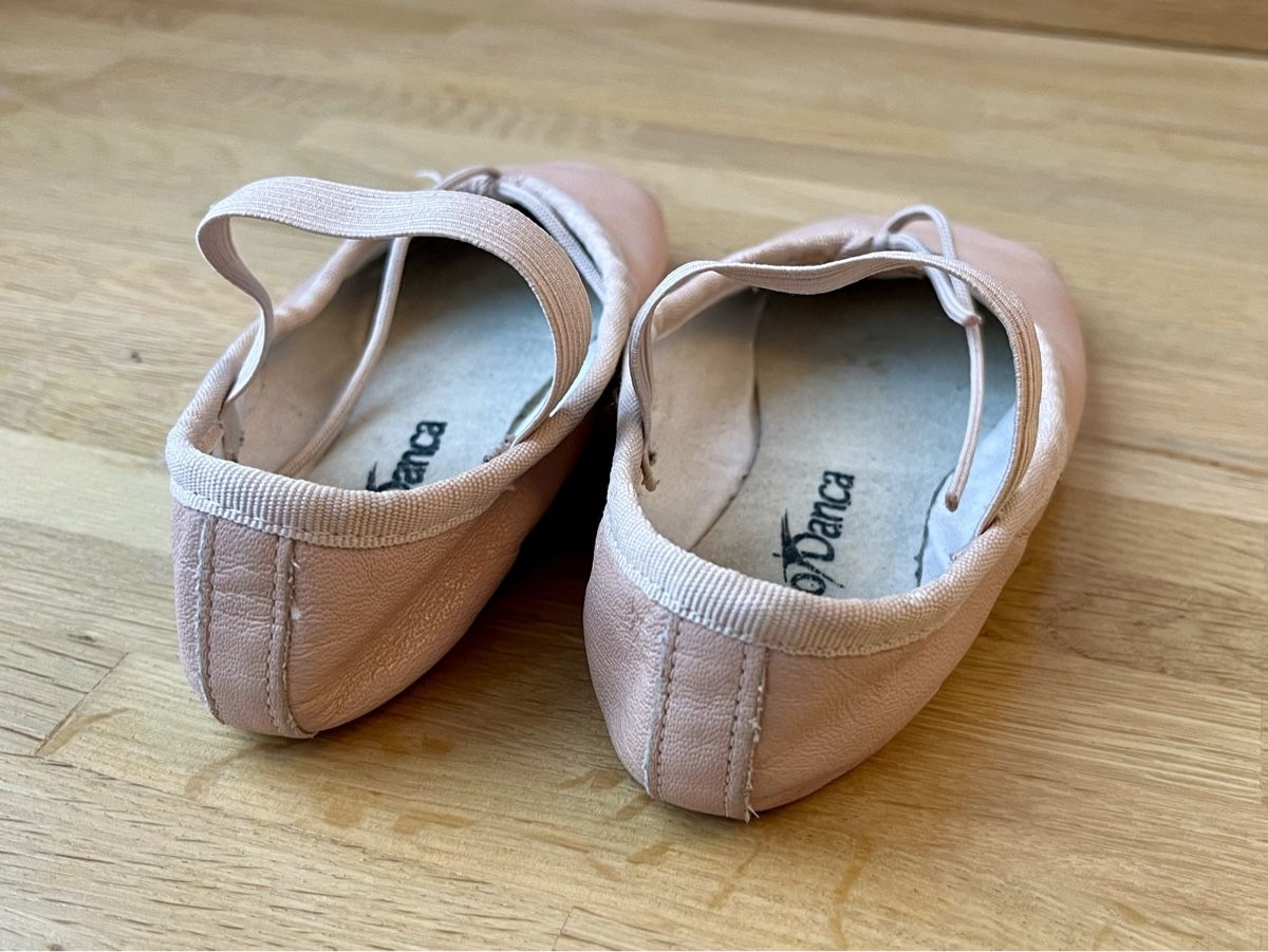 Schuhe für Mädchen: Kinder Ballettschuh von SoDanca – Gebraucht aus Frauenfeld von ggkkh 1