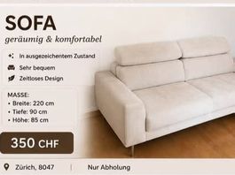 Divano beige 220 cm larghezza in buono stato usato.