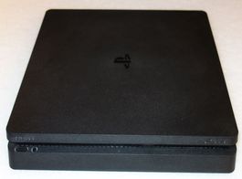 SONY Playstation 4 Slim 500GB (PS4) + DUALSHOCK-Controller