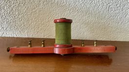 Antike Spule mit Anzapfungen – historisches Physik-Schulgerä