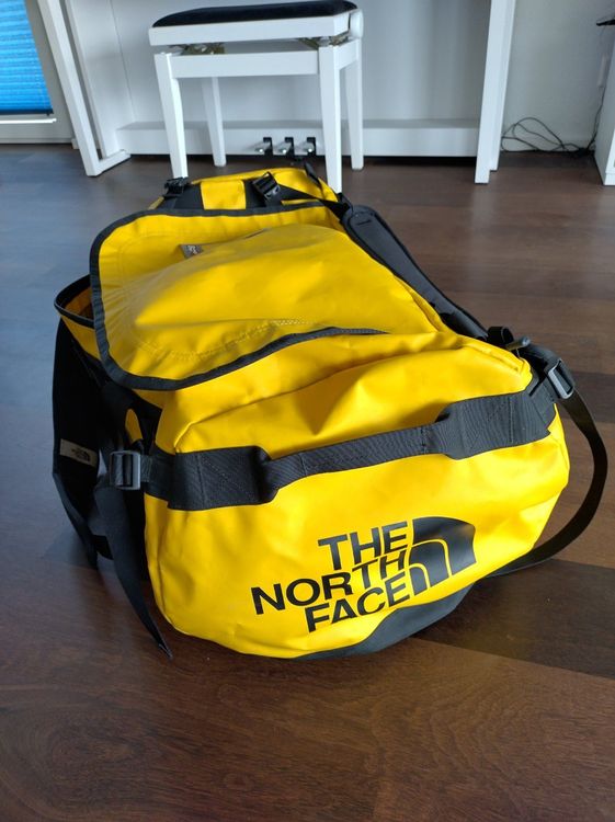 The North Face Duffle Bag Base Camp M 71 l Kaufen auf Ricardo