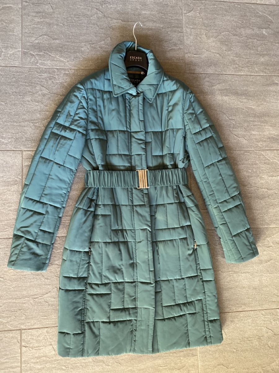 Escada Cappotti: Wunderschöner Mantel Gr. 38 von Escada – Nuovo (secondo la descrizione) da Frauenkappelen venduto da leola1973