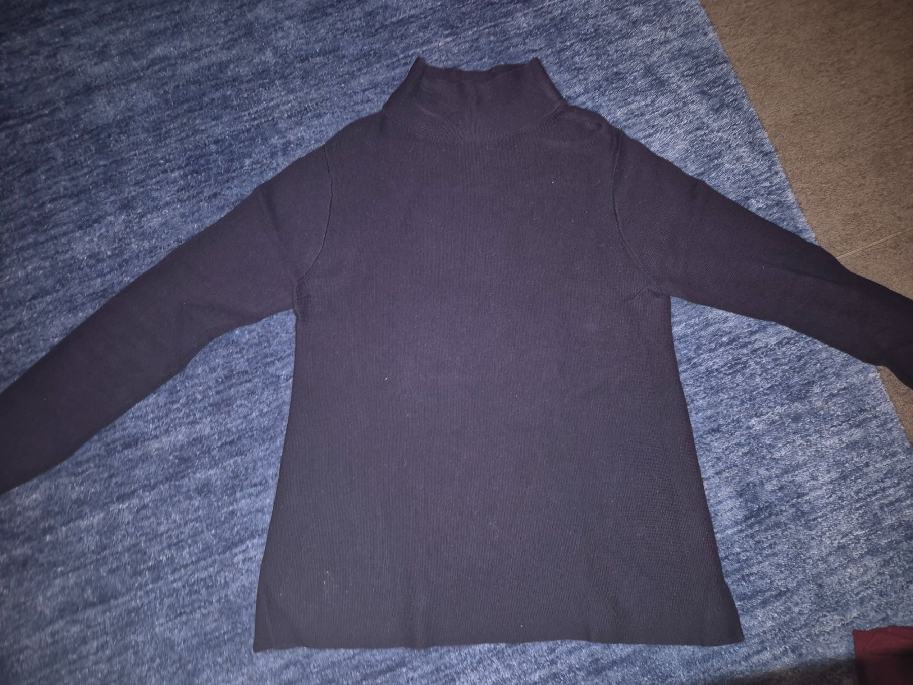 Lotti di vestiti: Pullover grösse S / 8Stk – Usato da Altendorf venduto da MiriCaj 5