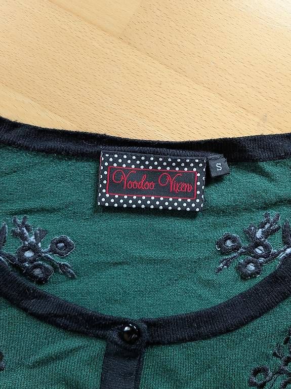 Jacken: Feinstrick Cardigan – Gebraucht aus Rüeterswil von Ostara90 2