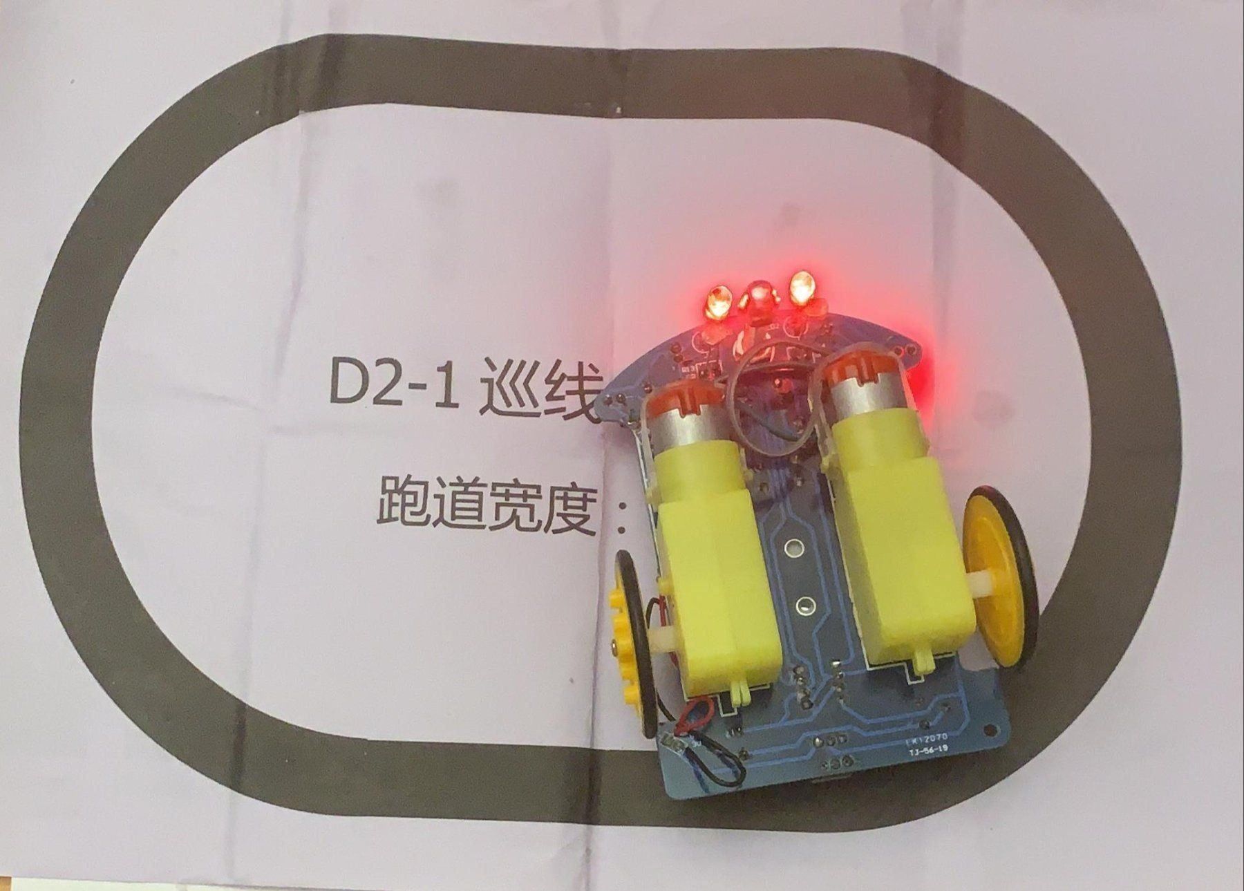 Giocattoli: DIY Lötbausatz Line Follower Roboter – Nuovo e nell'imballaggio originale da Gebenstorf venduto da RetroFuture 2