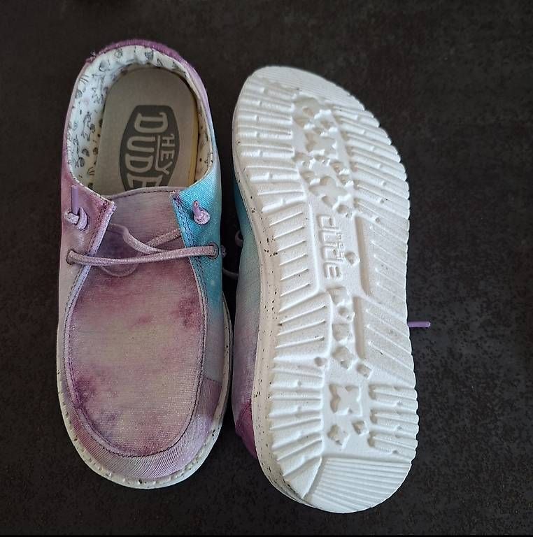 Schuhe für Mädchen: Hey Dude Kinderschuhe Gr. 36 – Gebraucht aus Kirchberg BE von nemmurk 1