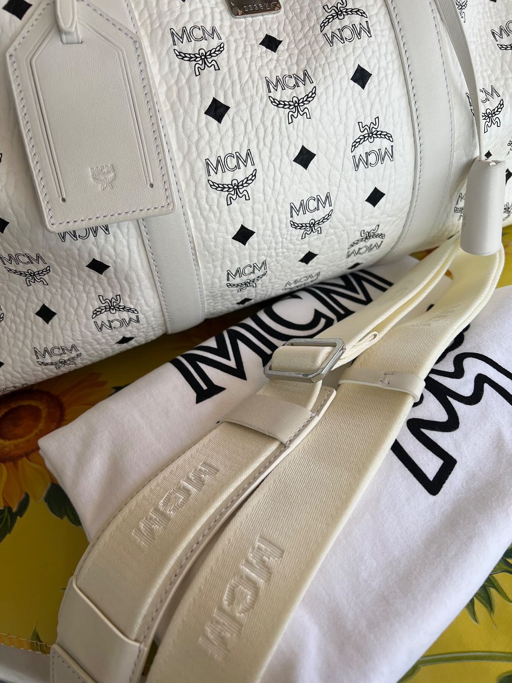 Mcm Borse: MCM Weekender 45cm - ungetragen / white – Nuovo (secondo la descrizione) da Derendingen venduto da MDPshopandmore 9