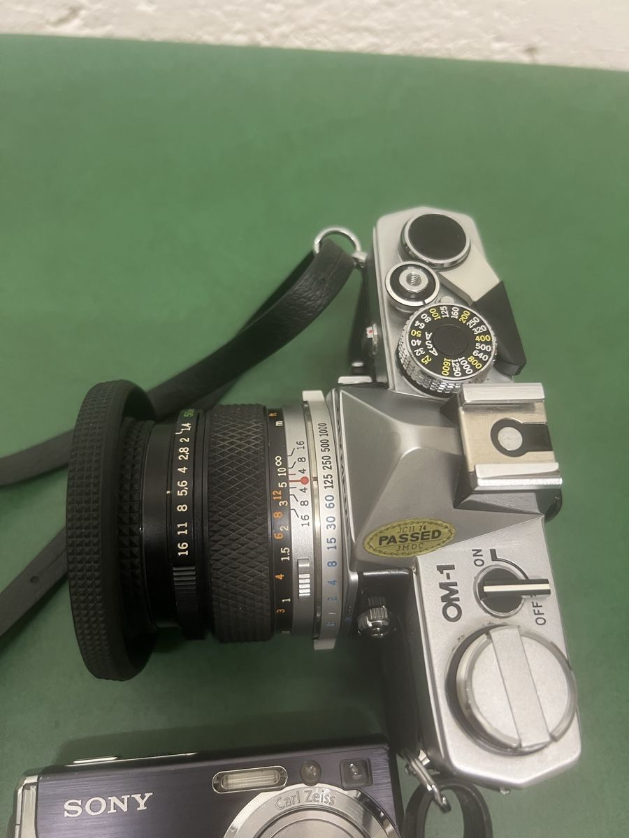 Olympus Fotocamera: Olympus OM1 mit objektiv  – Usato da Zürich venduto da jao_2bx7 1