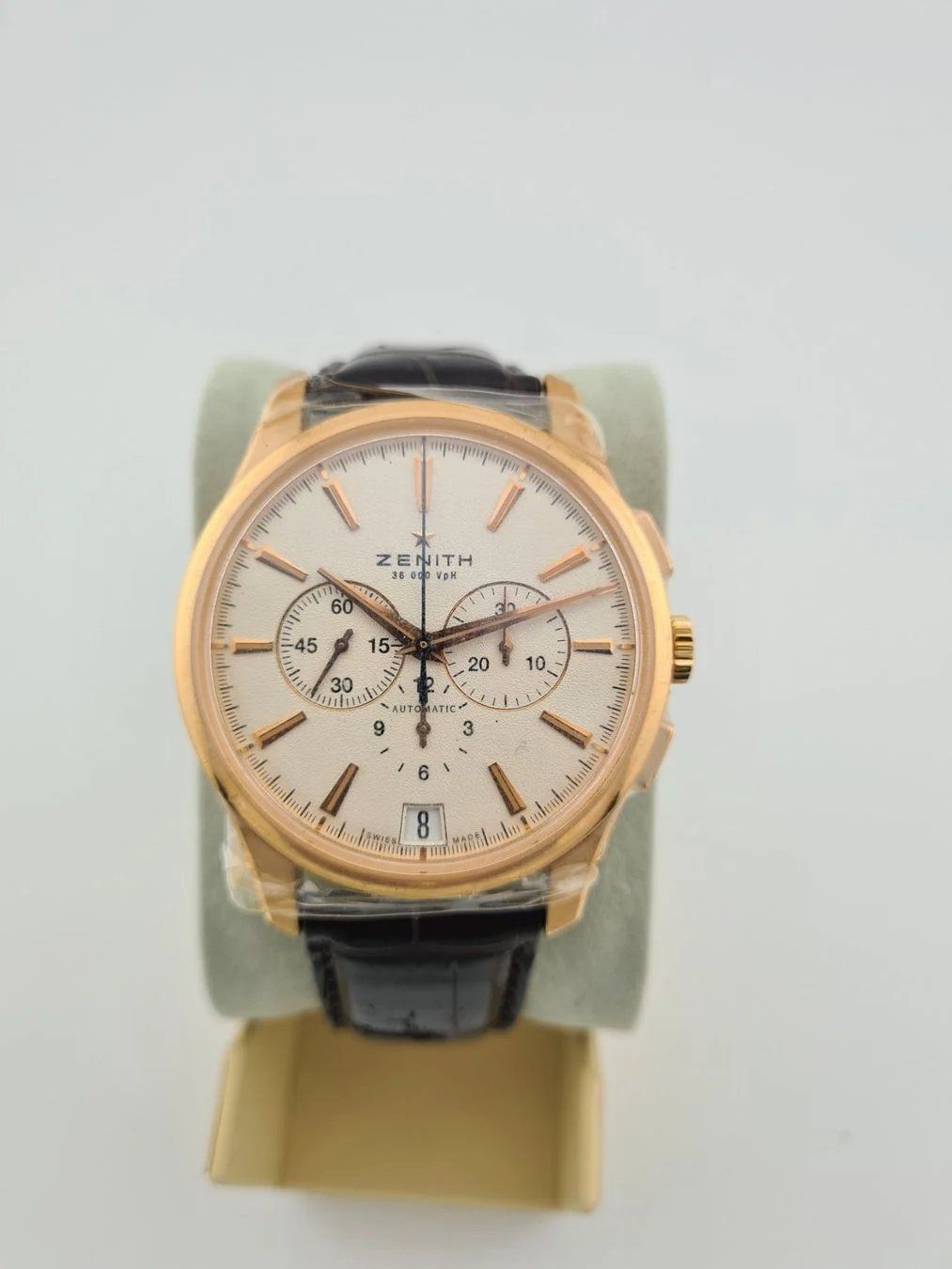 Zenith Orologi: Zenith Captain El Primero Chronograph 18k Gold – Nuovo e nell'imballaggio originale da Thalwil venduto da malexx