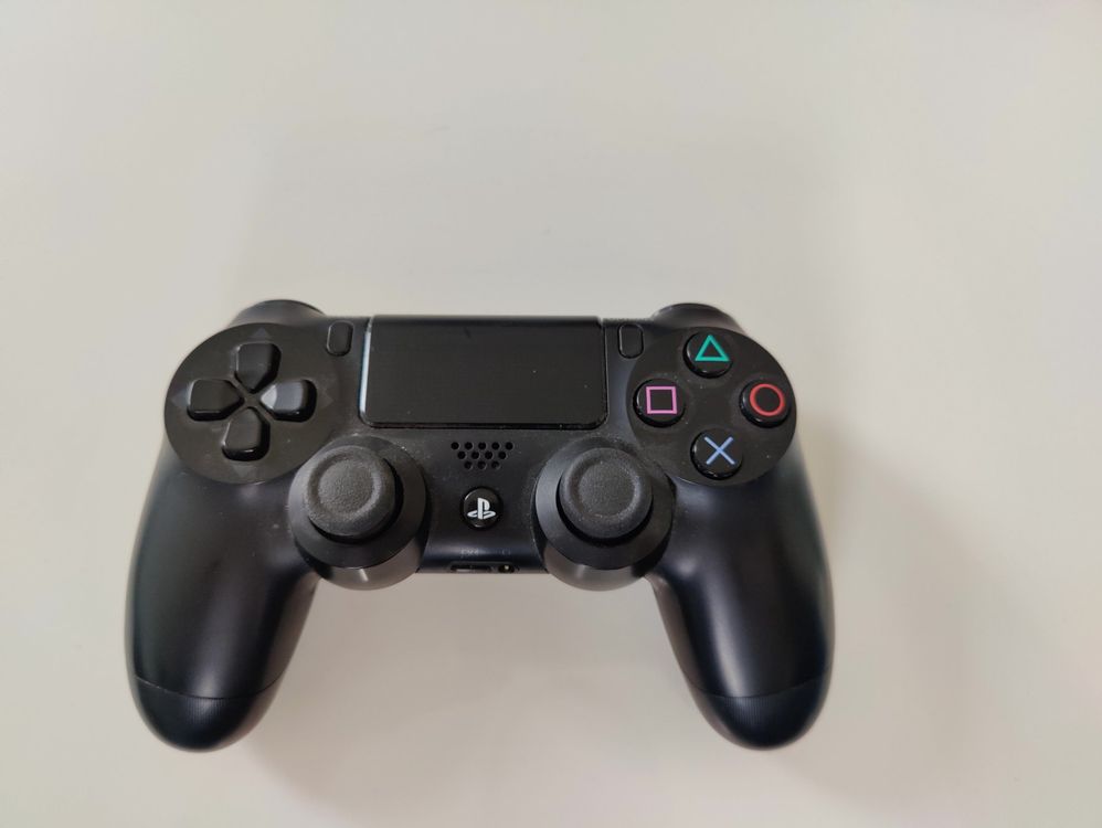 PS4 Controller Kaufen auf Ricardo