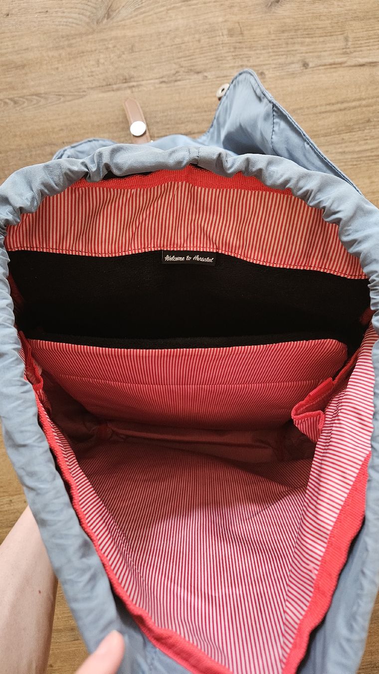 Herschel Rucksäcke: Neuwertiger Herschel-Rucksack – Gebraucht aus Gontenschwil von Oetwil91 1