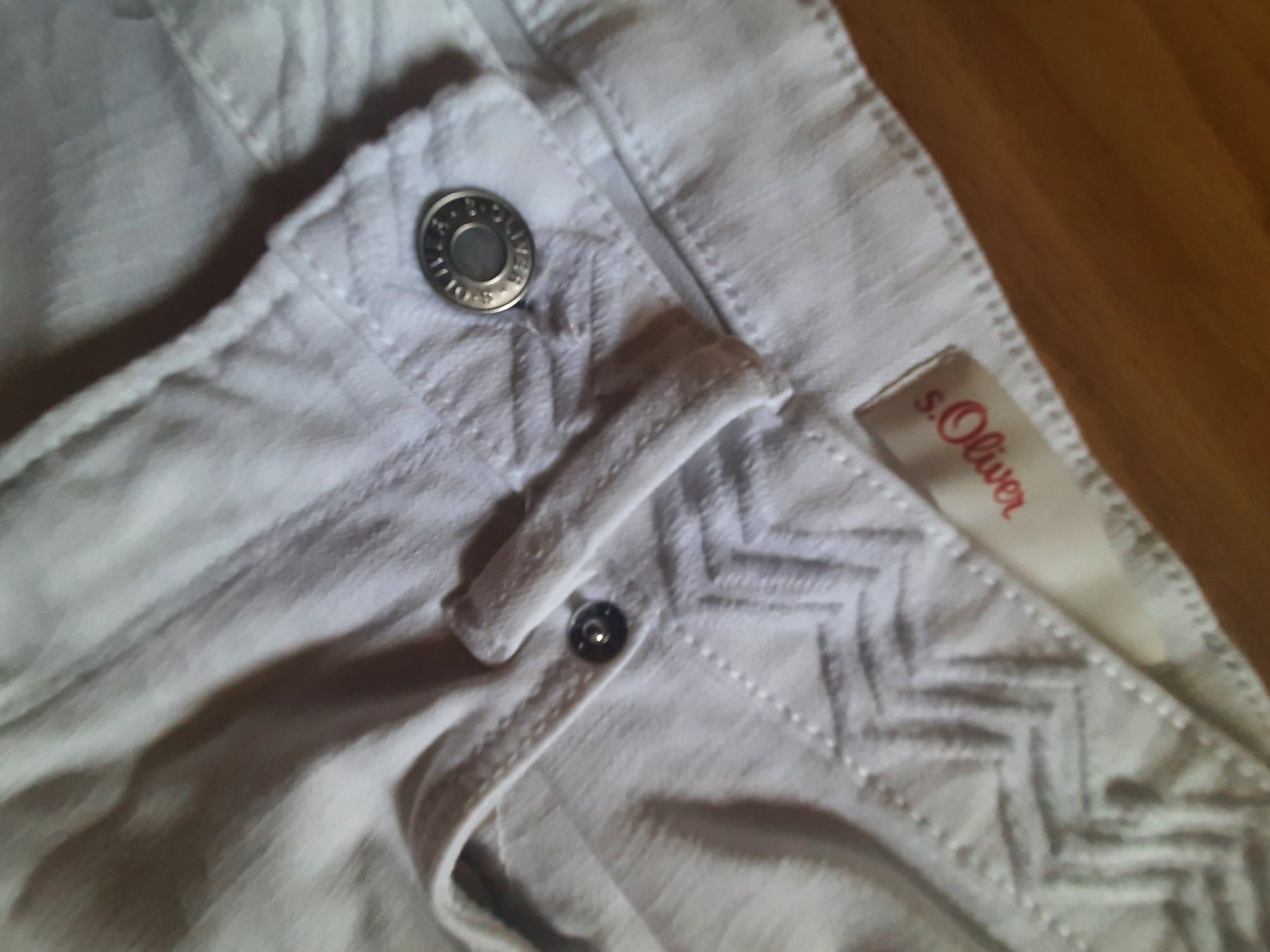 S.Oliver Pantaloni: S.Oliver 3/4-Hose Gr. 36 – Usato da Muotathal venduto da robin40 5