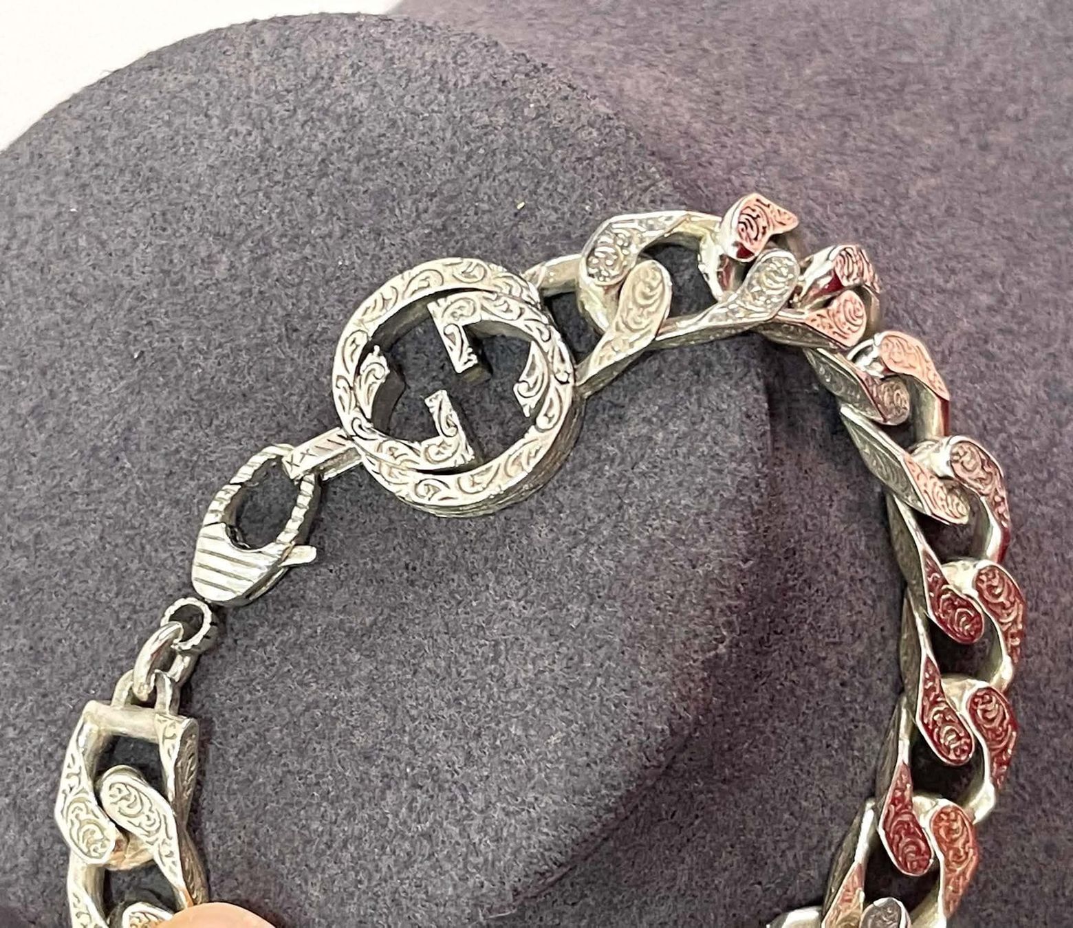 Gucci Bracciali & Braccialetti: Bracelet Gucci Interlocking en argent bon état – Nuovo (secondo la descrizione) da Chavannes-Renens venduto da leh_8jcz 1