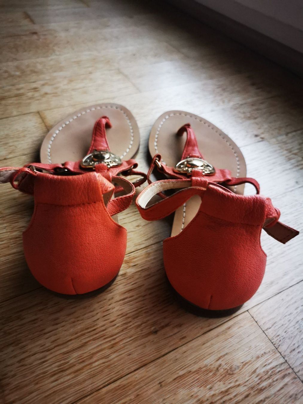 Guess Scarpe da donna: Guess Sandalen – Usato da Cham venduto da azebaa 2