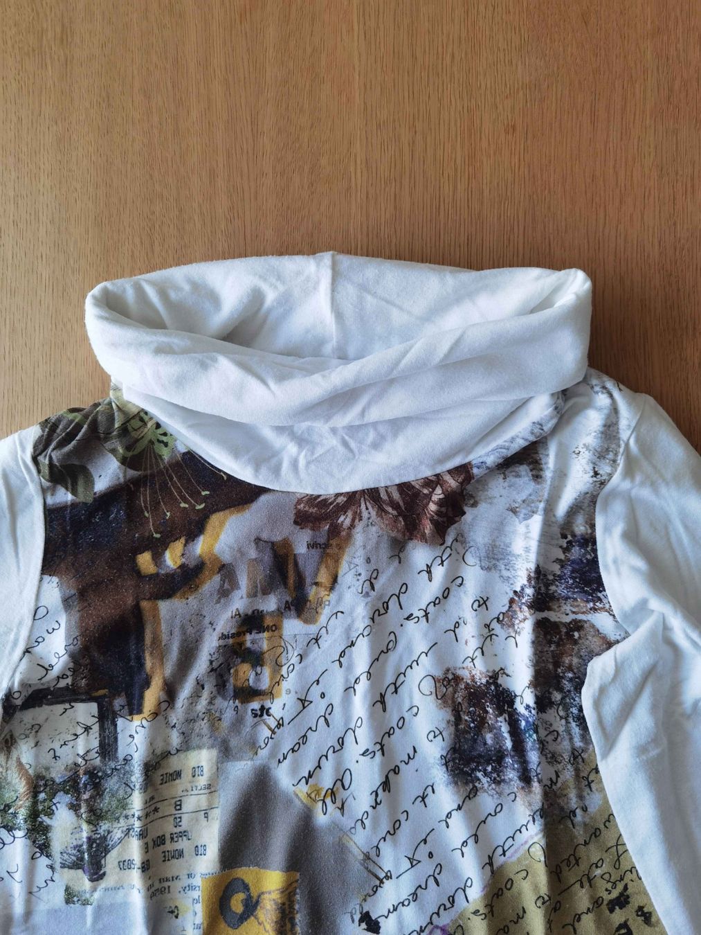 Pullover & Sweatshirts: Pullover mit Rollkragen – Gebraucht aus Zug von WickiPanda 1