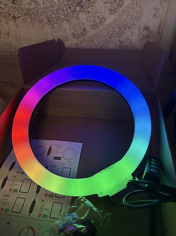 Lampes: Lampe Ring Light – Neuf (Voir description) à Conthey par arn_bv7m 3