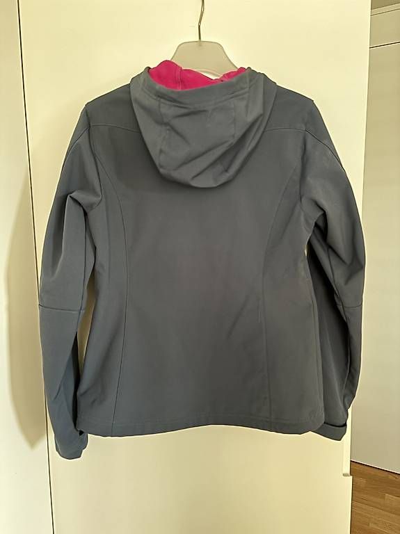 Icepeak Jacken: Icepeak Softshelljacke Damen, Gr. 38, grau-blau/pink – Gebraucht aus Horgen von sab_kp8l 1