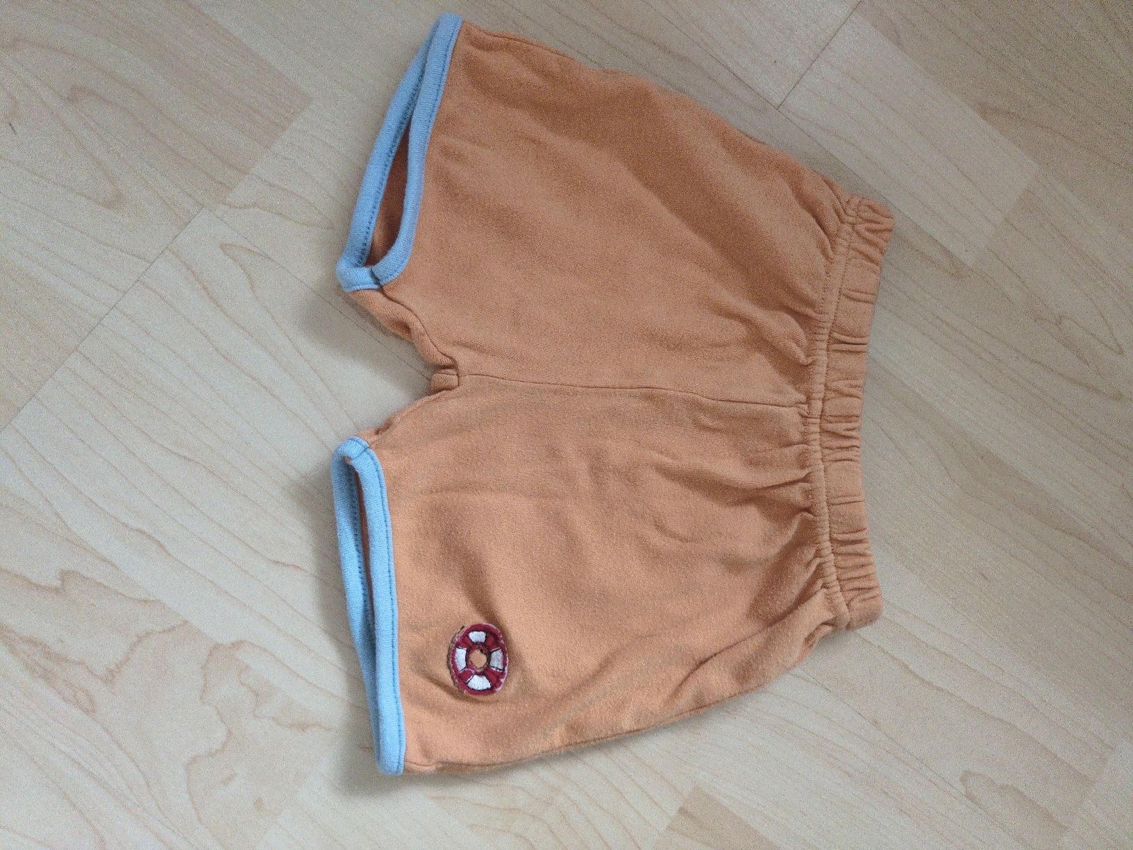 Pantaloni: kurze Hose – Usato da Lengnau Ag venduto da Mona_03