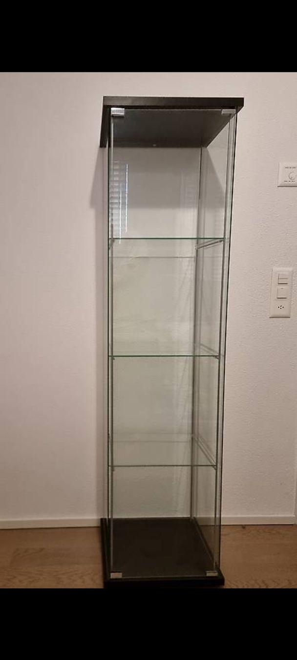 Ikea Vetrine: Ikea Detolf Vitrine – Usato da Islikon venduto da smok20