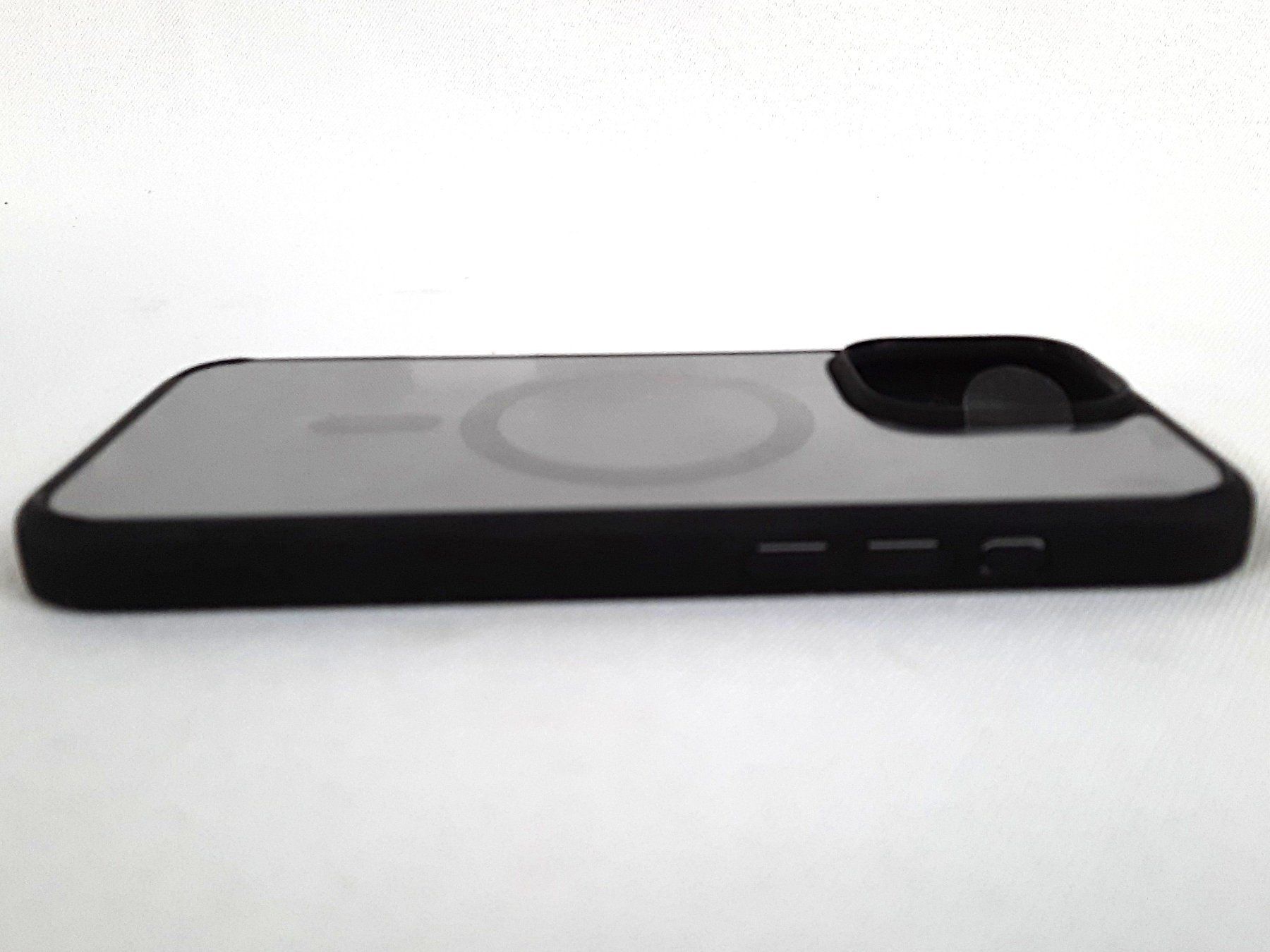 Topcase: SPIGEN Ultra Hybrid Case Handyhülle – Nuovo (secondo la descrizione) da Beinwil am See venduto da Restwert_Beinwil 4