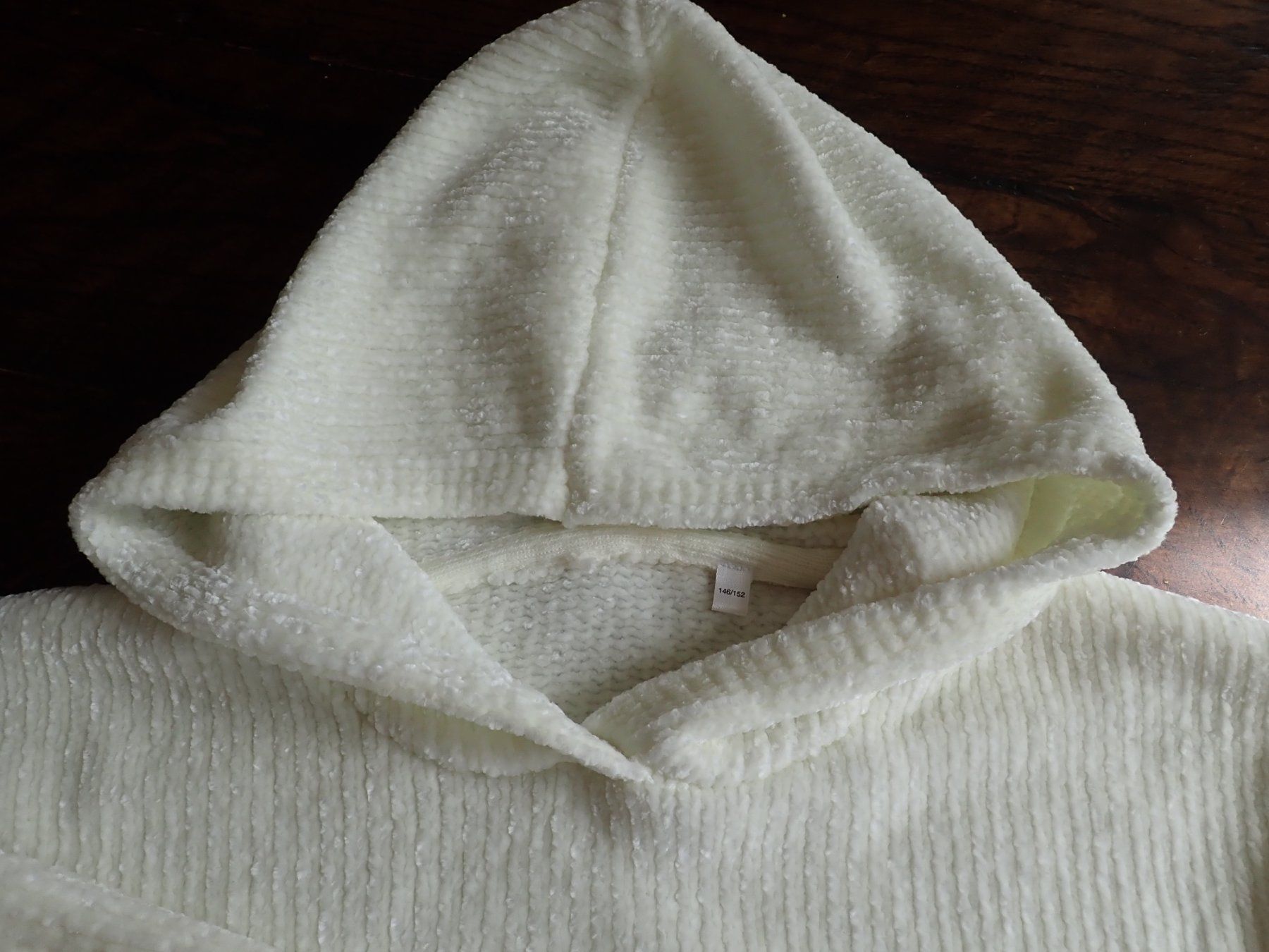 C&A Pullover & Sweatshirts: Pull fille 146/152 – Gebraucht aus Petit-Lancy von camping_car 2