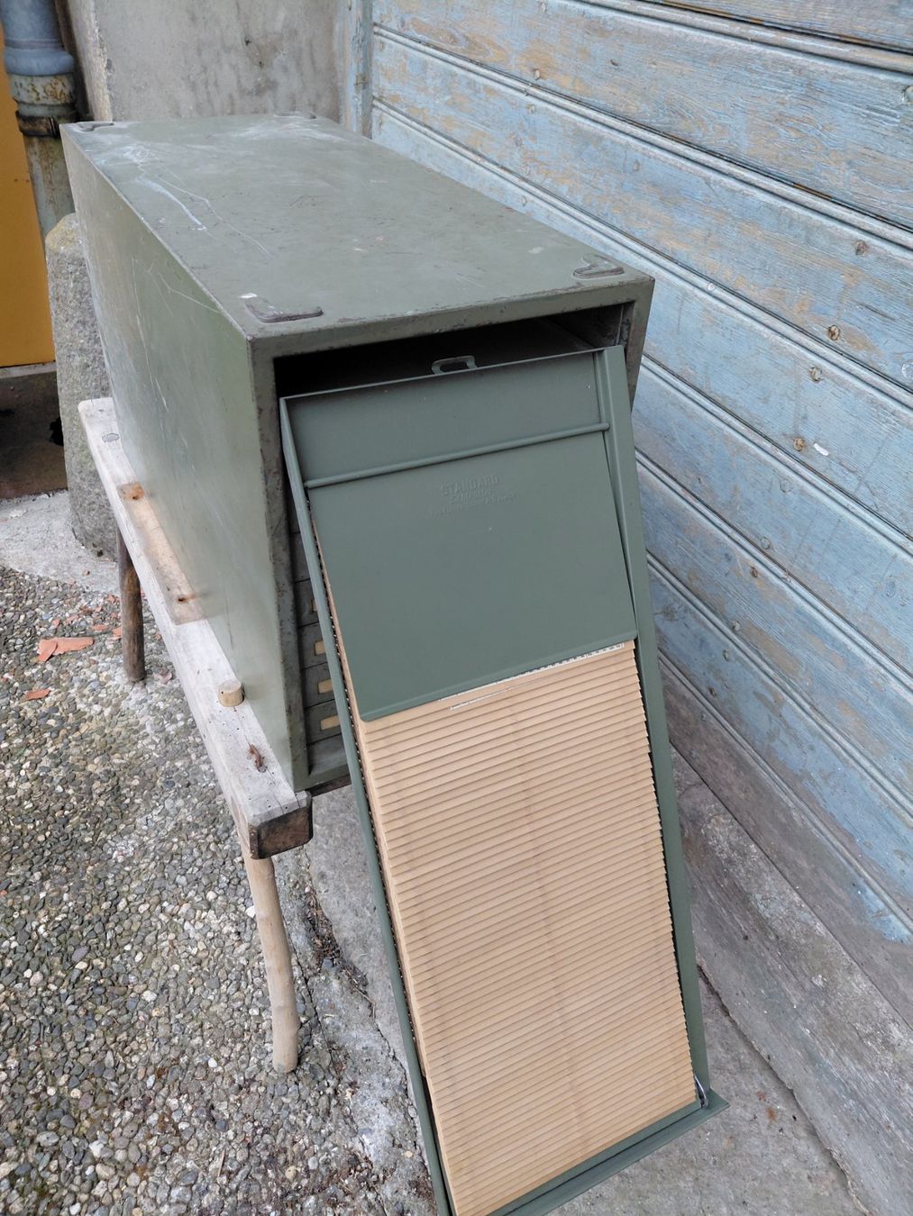 Armoires: Armoire à fiches – D'occasion à Noiraigue par pel_ny7d 2
