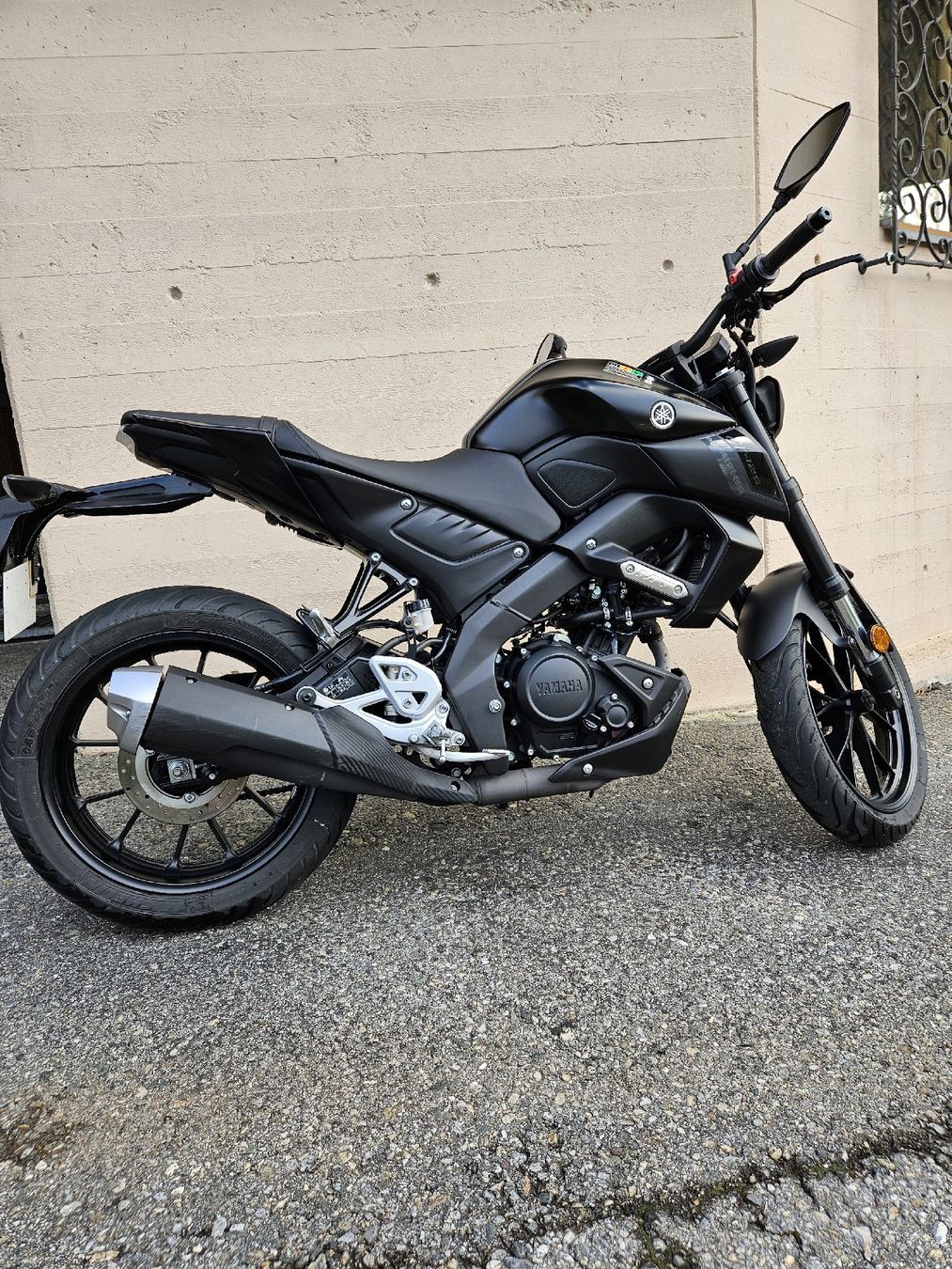 Yamaha Strada: Yamaha MT 125-A – Usato da Davos Dorf venduto da sirfloatalot 2