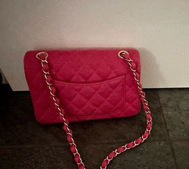 Chanel Taschen für Damen: Mini Flap Chanel en tissu rose - 2021 – Neu (gemäss Beschreibung) aus pully von asi_w6gl 1