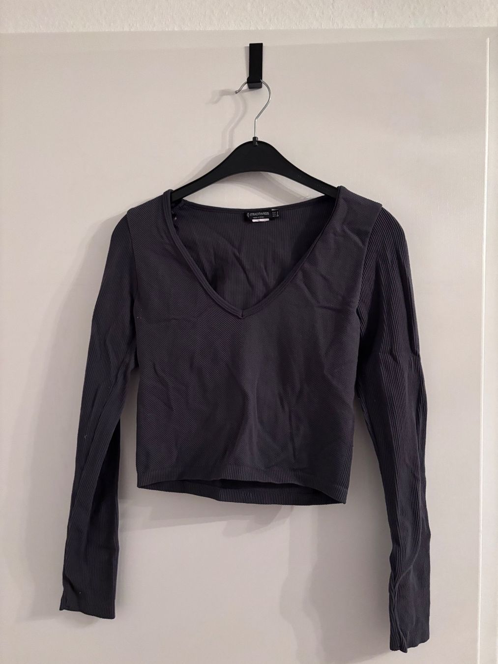 Stradivarius Camicette, T-shirt & Top: Stradivarius shirt, size M – Usato da Airolo venduto da Eli90A