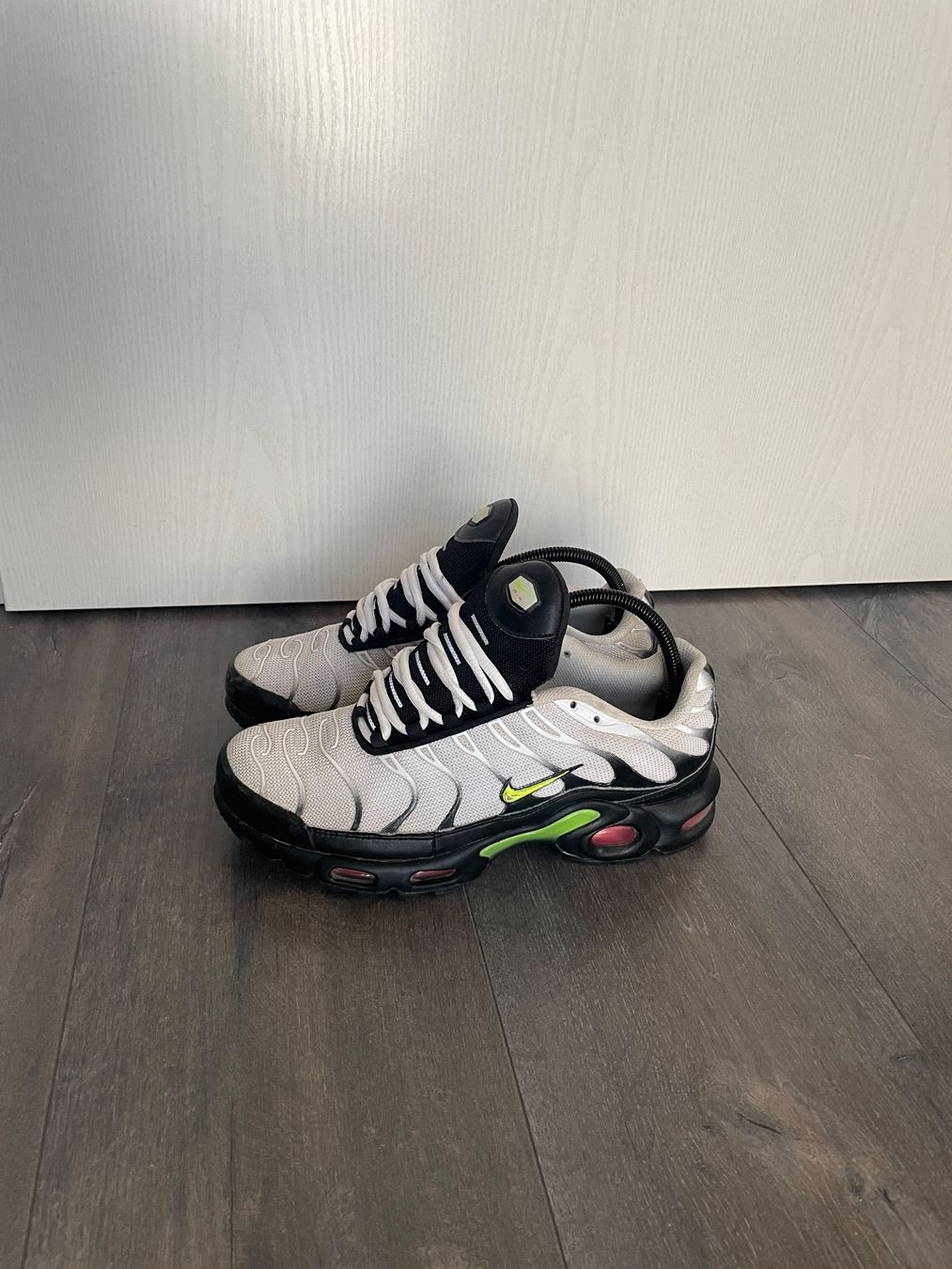 Nike Scarpe da uomo: Nike Tn – Usato da Dompierre FR venduto da matmath 3