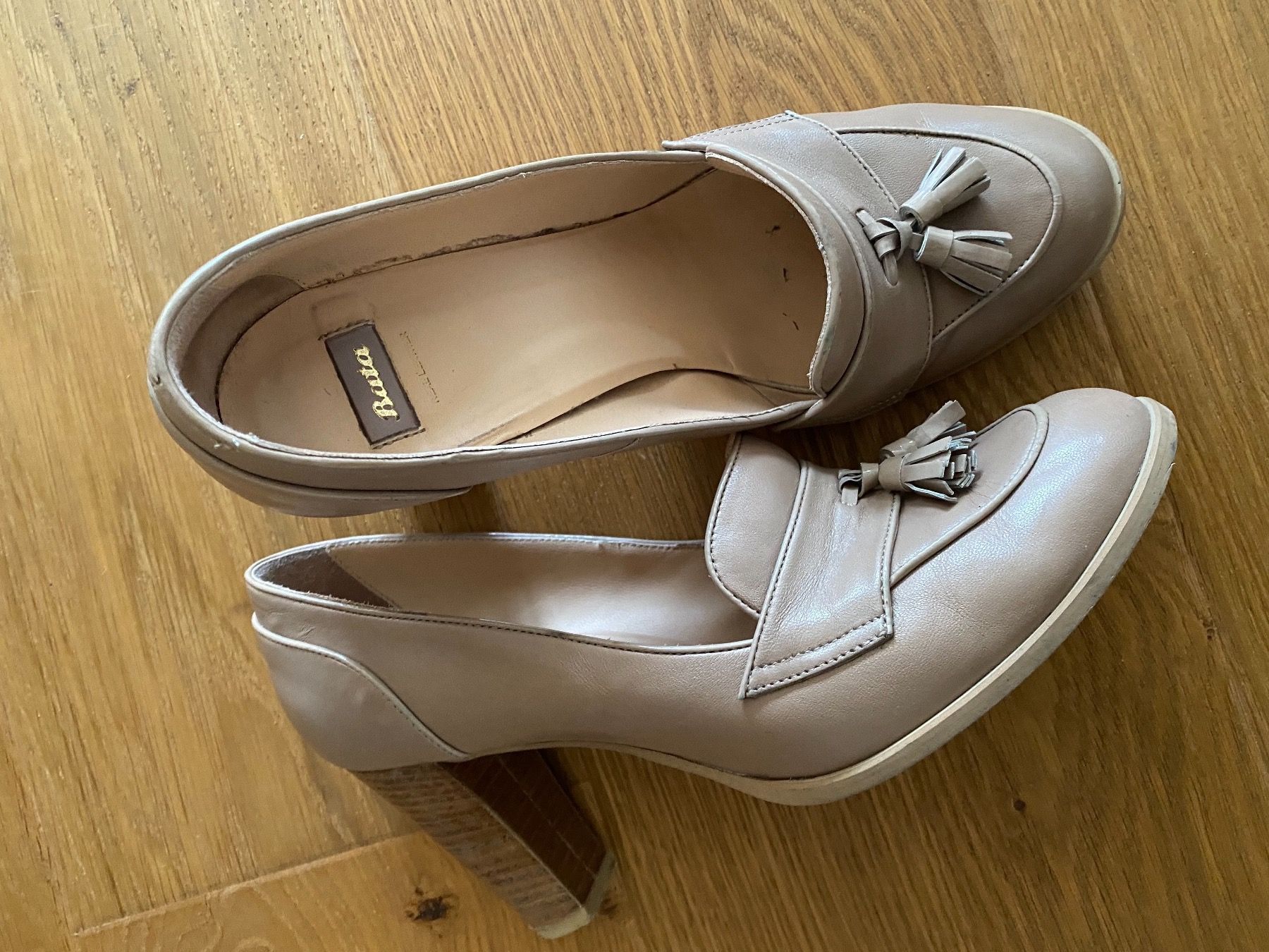 Scarpe da donna: Lederschuhe Gr.40 – Usato da Wädenswil venduto da Iana32