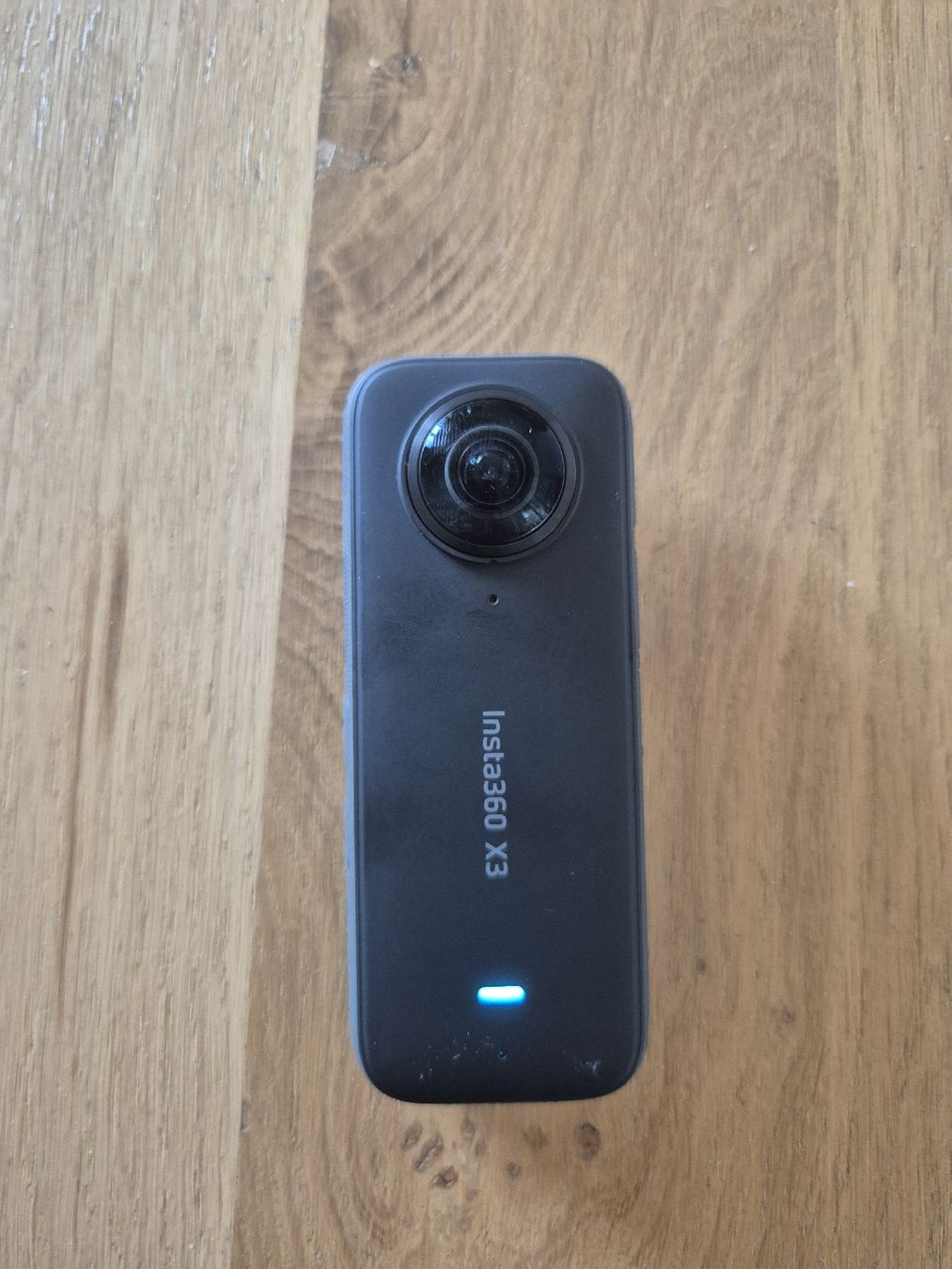 Insta360 Action Cam: Caméra Insta360 X3 – Usato da Cottens VD venduto da tald90 1