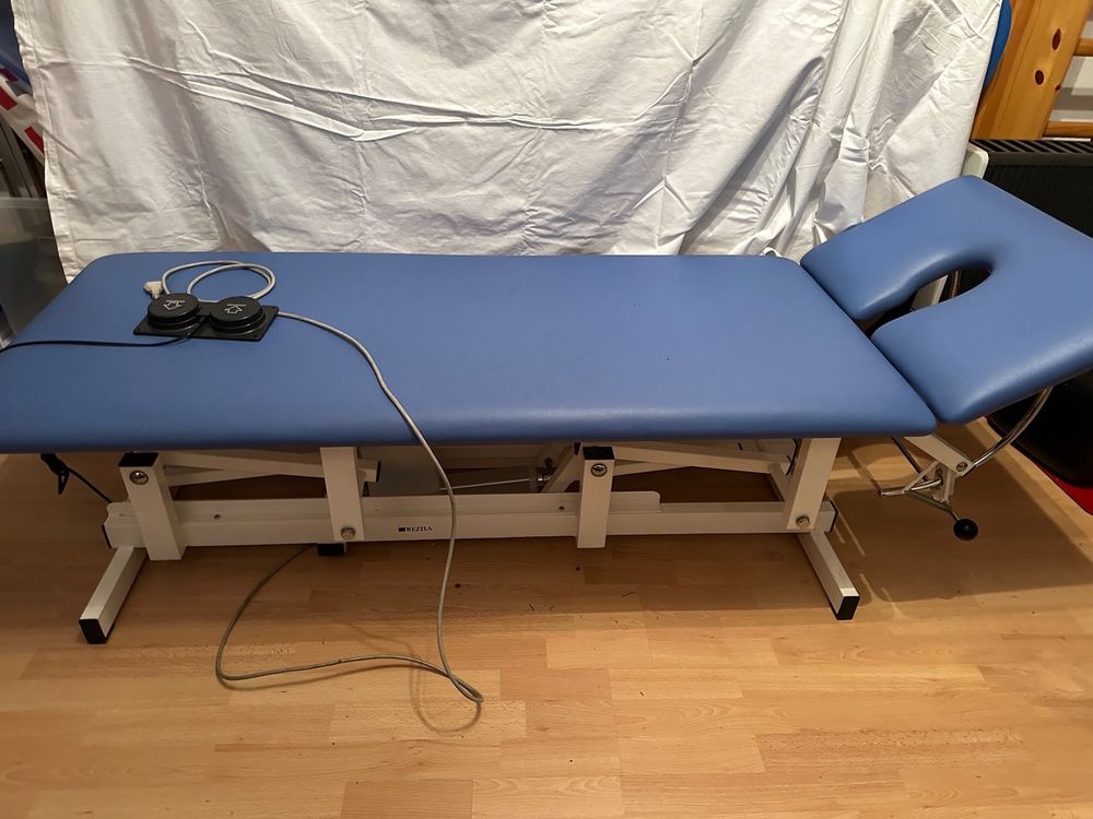 Master Massage Papierrollenhalter Für Massageliegen – Verstellbar Von 60–76 Cm Breite, Mit Gummiband