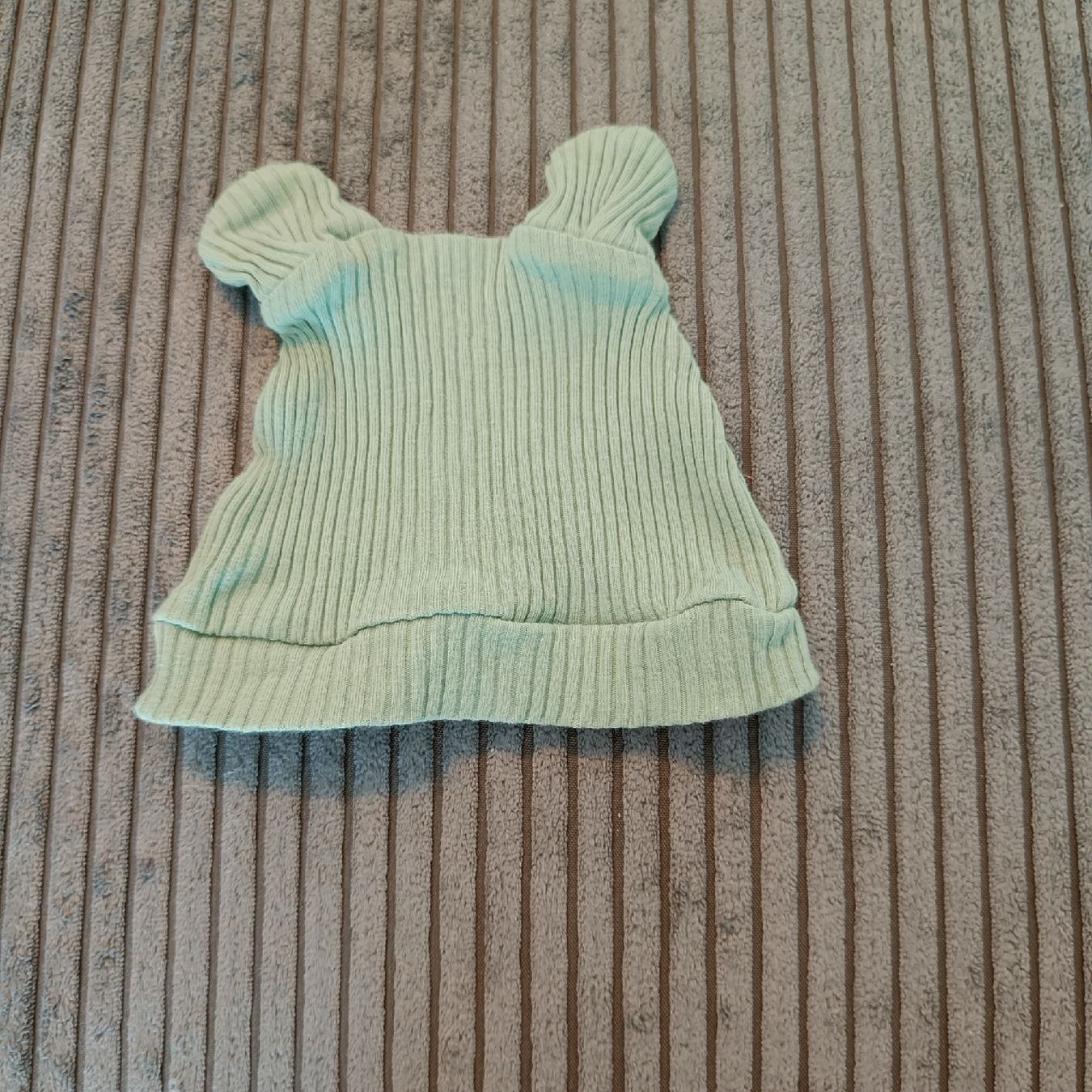 Mützen & Schals: Beanie Newborn – Gebraucht aus Jaberg von urig17.
