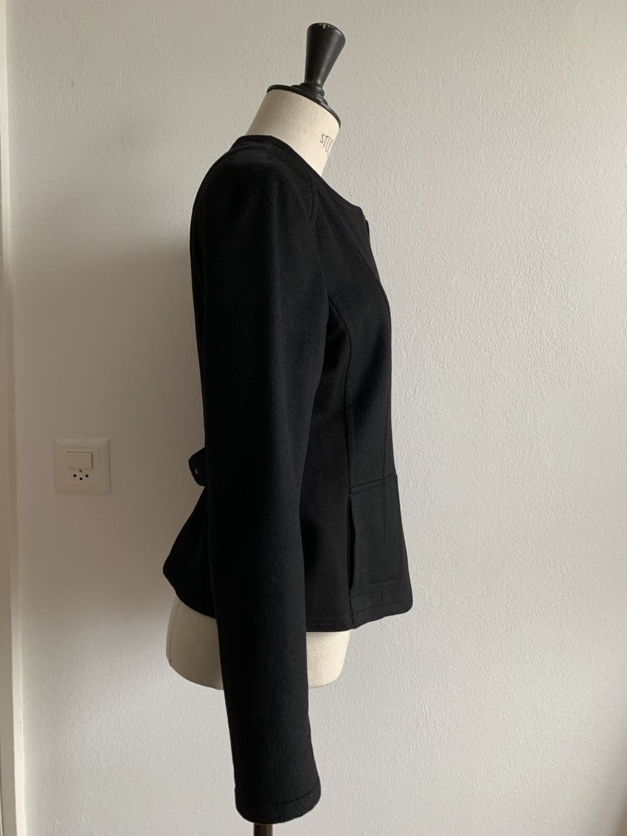 Akris Giacche: AKRIS: Eleganter schwarzer Woll-Blazer, 36 – Nuovo (secondo la descrizione) da Luzern venduto da designluzern 2