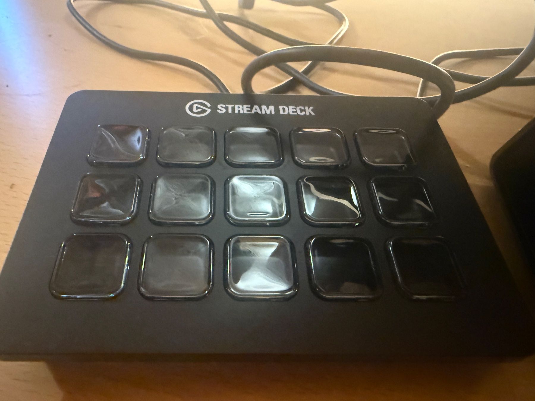 Tastiere: Gebraucht / Elgato Stream Deck MK.2 – Usato da Laupen BE venduto da fab_bl5s