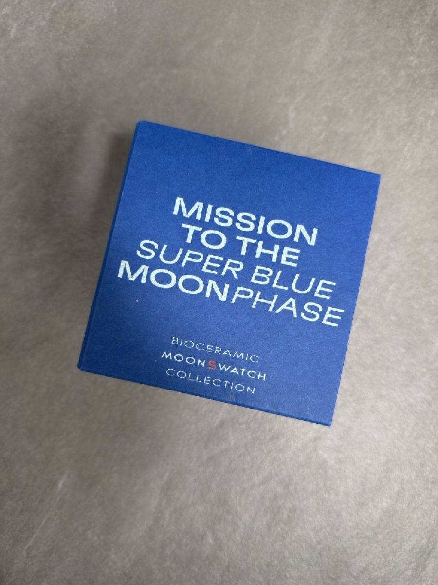 Swatch Orologi: Mission to the Super Blue Moonphase  – Usato da Kölliken venduto da pho_2wcw 1
