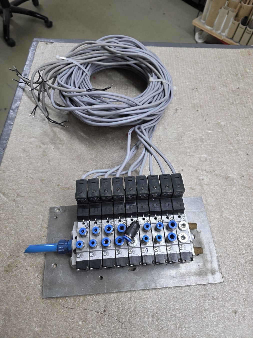 Festo Metall- & Schlosserei Sonstiges: Festo Baugruppe mit 9 Schaltventilen – Gebraucht aus Rüti ZH von Madeira14