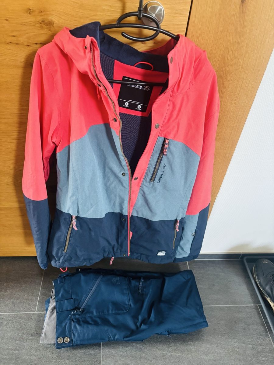 Lots de vêtements: Skianzug – D'occasion à Appenzell Eggerst. par bau_hl5d 6