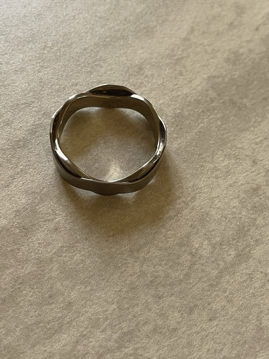 Ringe: Dünner Wellenring Titan – Gebraucht aus Flawil von Naphtali 2