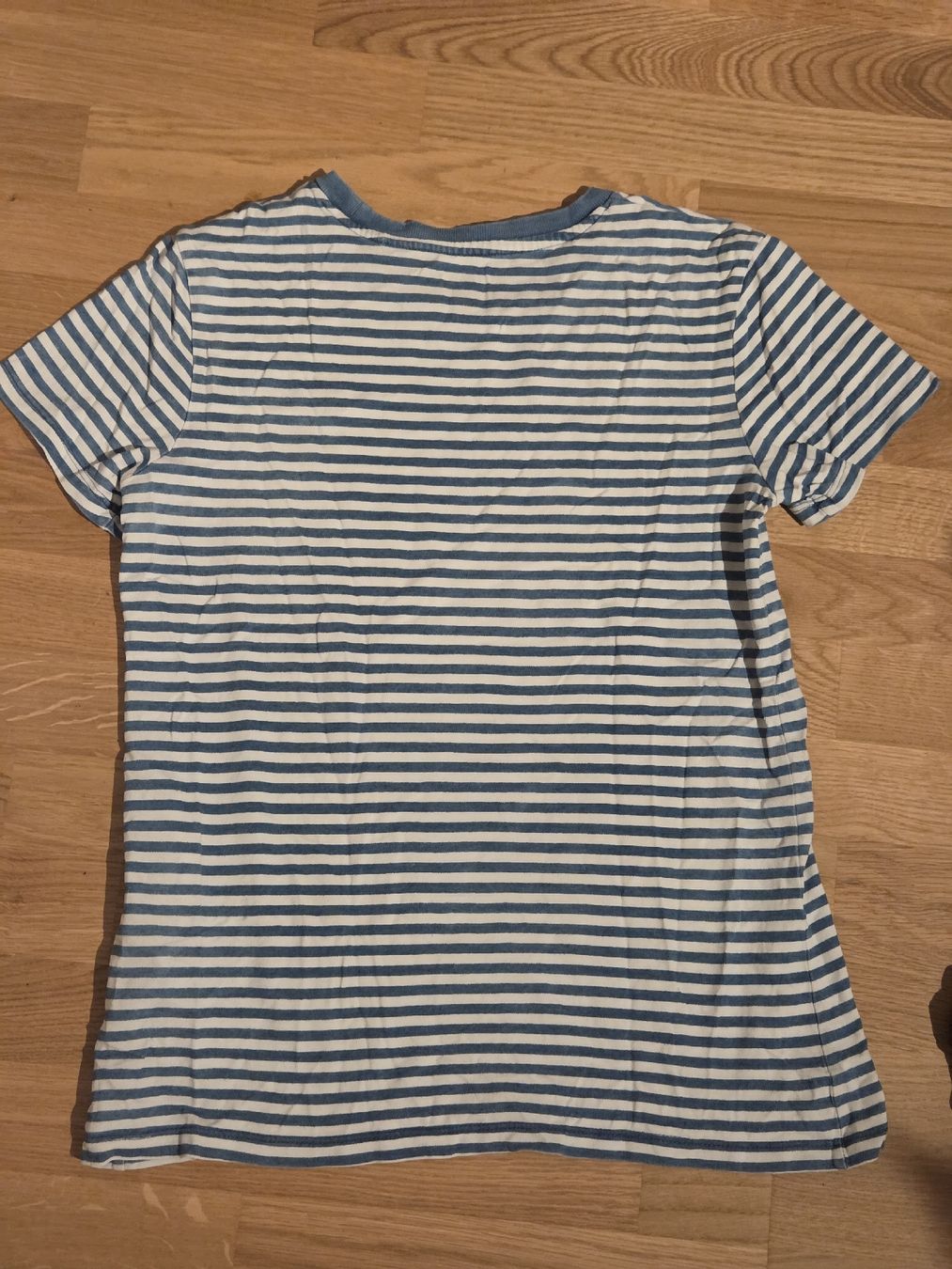 Levi's T-shirt: Levi's shirt gestreift – Usato da Bassersdorf venduto da ale_2ftz 3