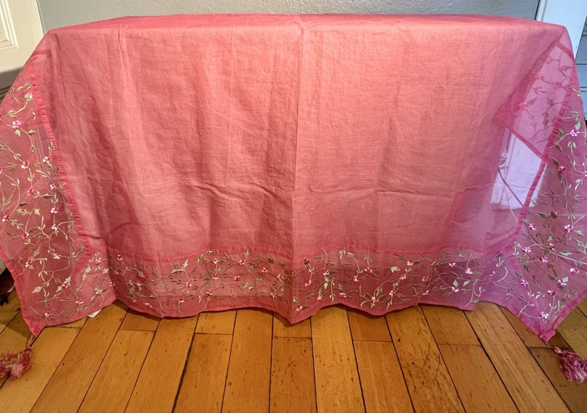 Altra biancheria da tavola: Belle nappe carrée organdi coton brodé fleurs 5 sets de tabl – Nuovo (secondo la descrizione) da Genève venduto da DELIRBEADS 3