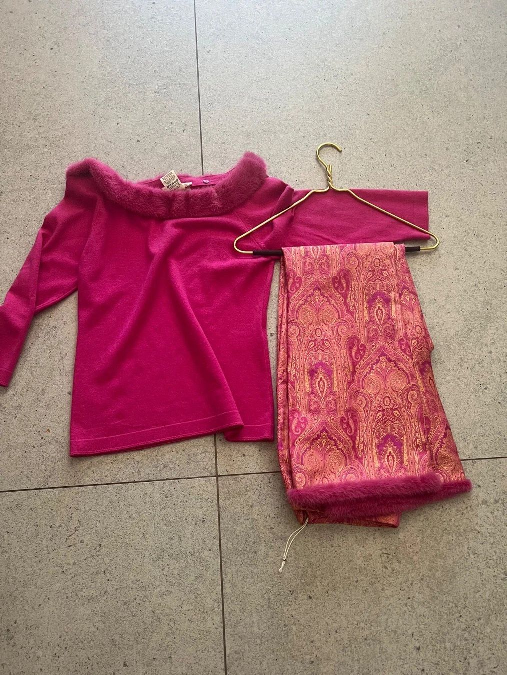Escada Kleiderpakete: Seltenes Set ESCADA Pullover Hose 38 mit Nerz Pelz Kaschmir – Gebraucht aus Obergösgen von crystalfox 2