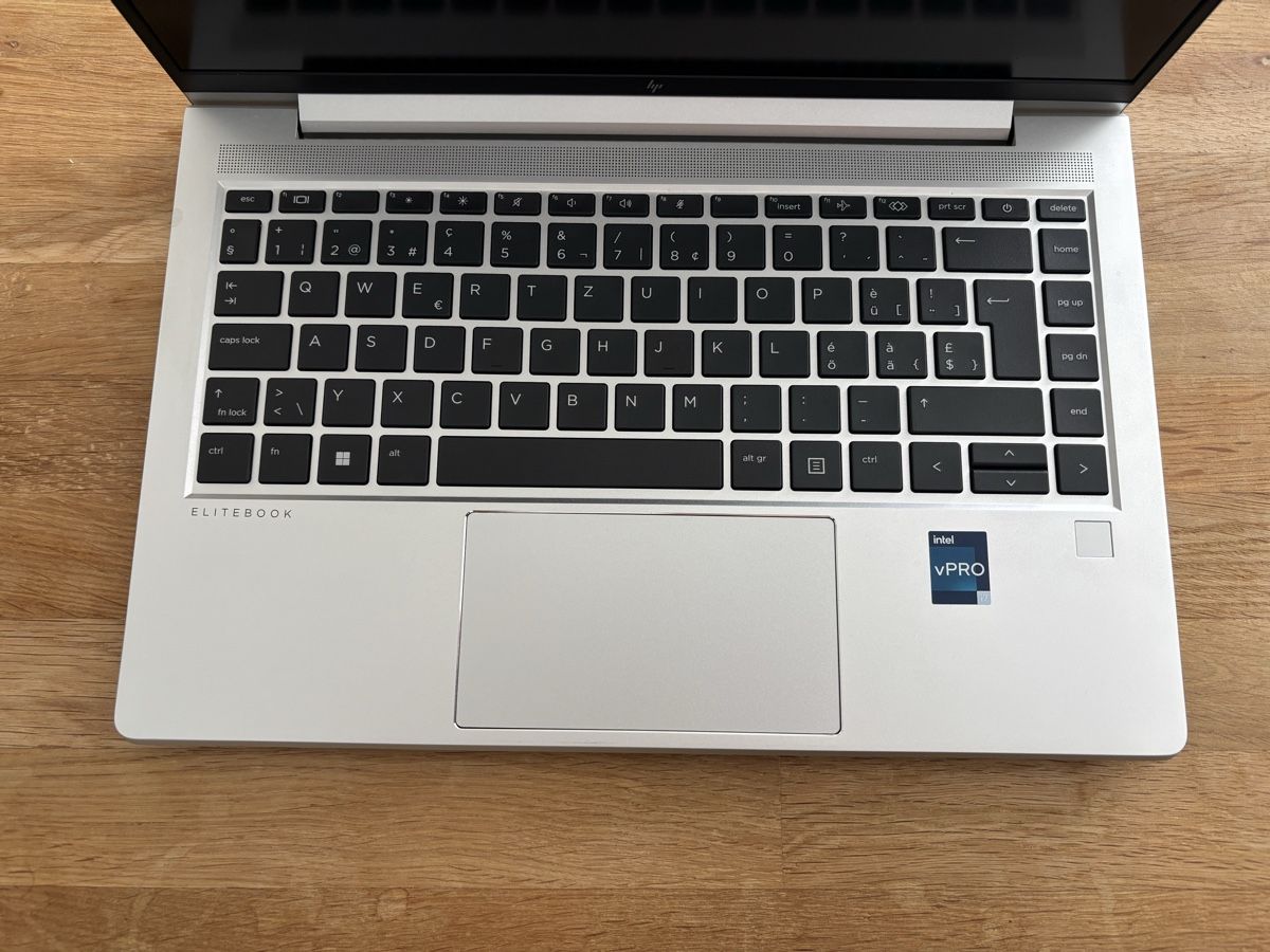 Hewlett Packard Notebooks: HP Elitebook 640 G10 Win 11 Pro – Gebraucht aus Schlieren von Teku52ZH 2