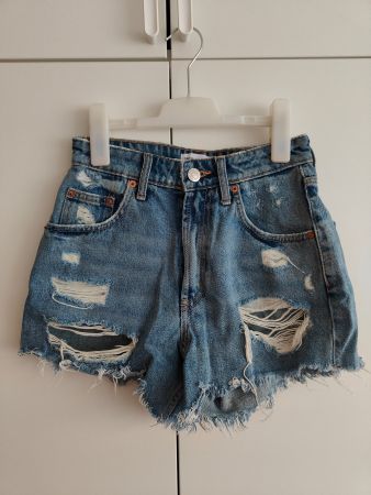 Zara Jeans Shorts - Grösse 32