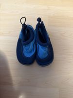 Schwimmschuhe Grösse 23 muss bis 26.06.26 weg sein
