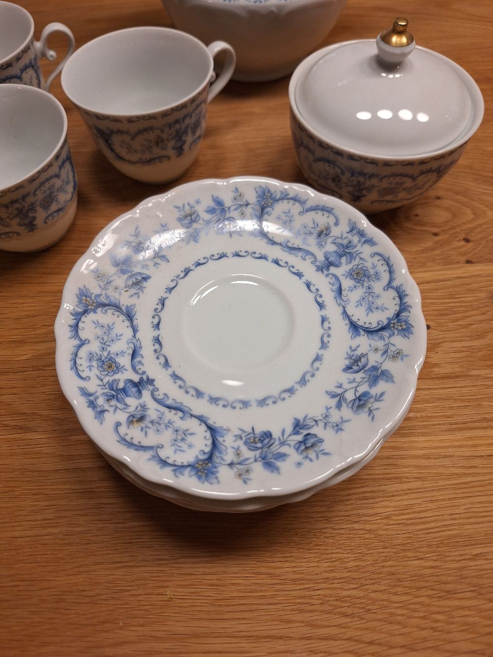 Set di piatti: Schirnding Geschirrset – Usato da Jona venduto da SL95 4