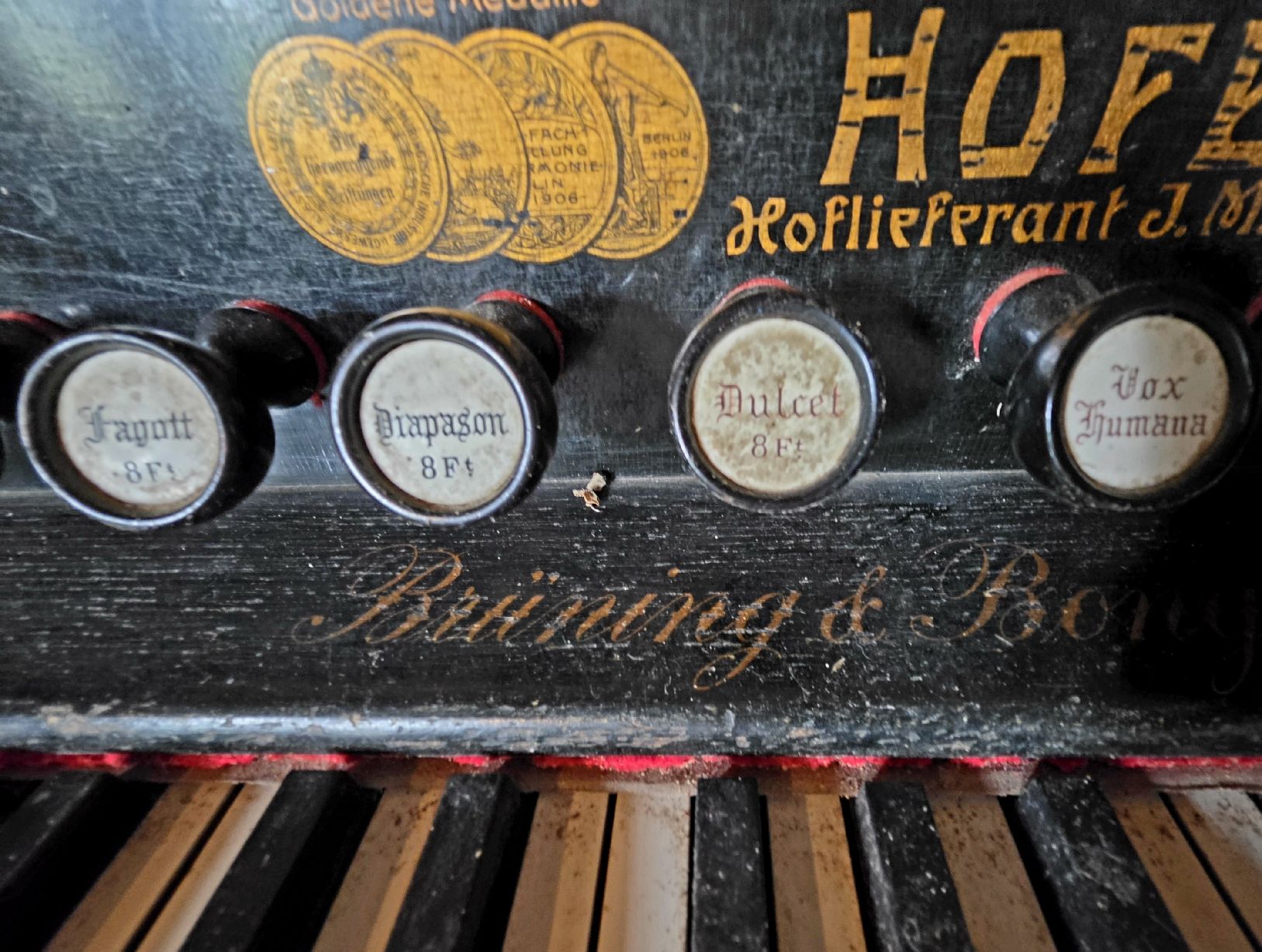 Strumenti musicali: Harmonium – Usato da Krinau venduto da Stangensellerie 5